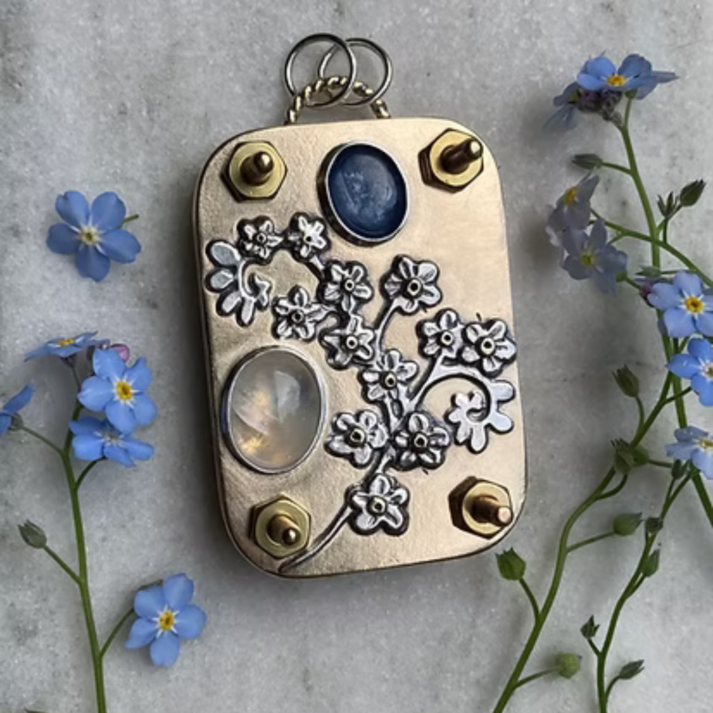 Left Behind™ Mini Flower Press
