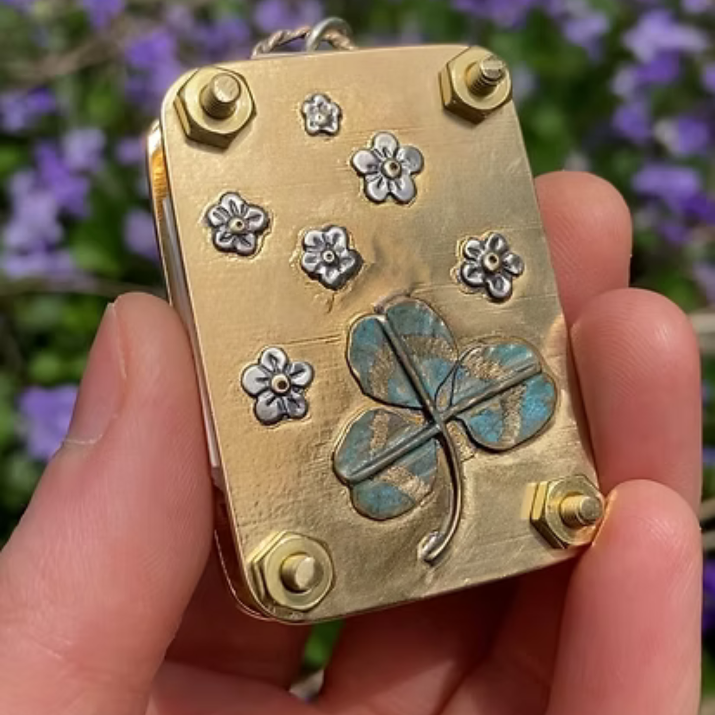 Left Behind™ Mini Flower Press